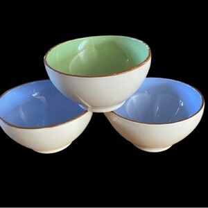 3 Vietri Cucina Fresca Cereal Soup Bowls Italy Off White / Green & Blue Interior